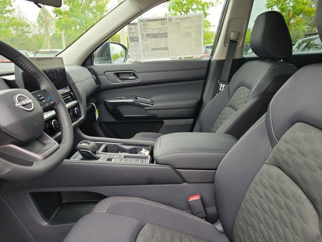 new 2026 Nissan Pathfinder car, priced at $38,010