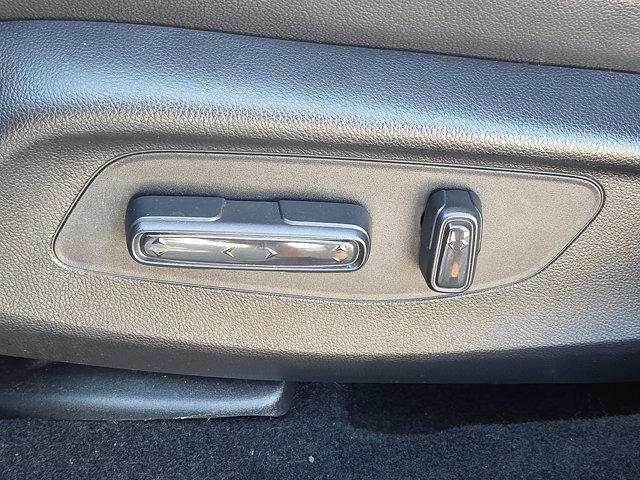 used 2025 Honda HR-V car, priced at $27,629