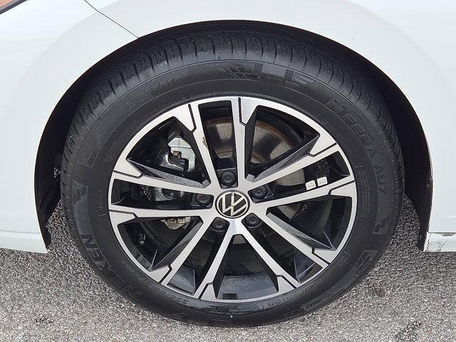 used 2025 Volkswagen Jetta car, priced at $22,074