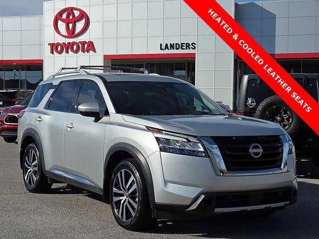 used 2023 Nissan Pathfinder car, priced at $35,498