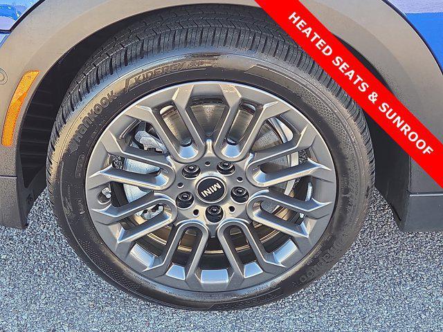 used 2025 MINI Hardtop car, priced at $33,120
