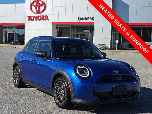 used 2025 MINI Hardtop car, priced at $33,120