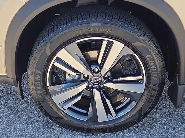 used 2023 Nissan Rogue car, priced at $29,029
