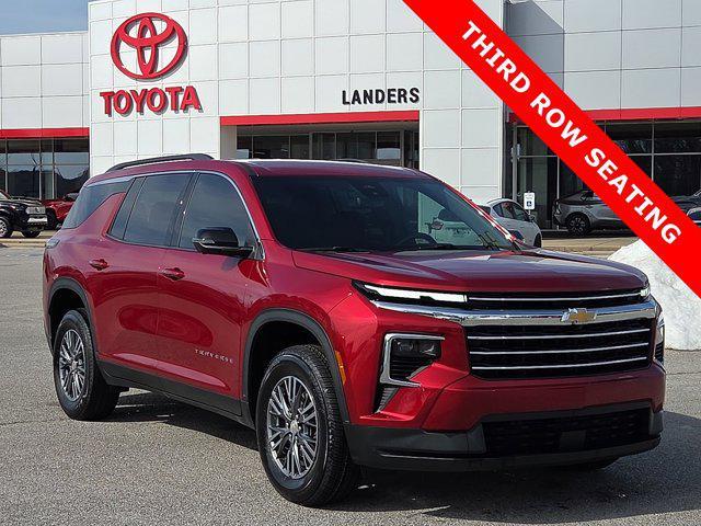 used 2024 Chevrolet Traverse car, priced at $32,443