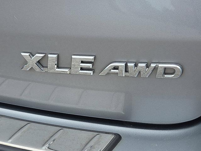 used 2016 Toyota Highlander car, priced at $18,000