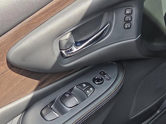 2024 Boulder Gray Pearl Nissan Murano