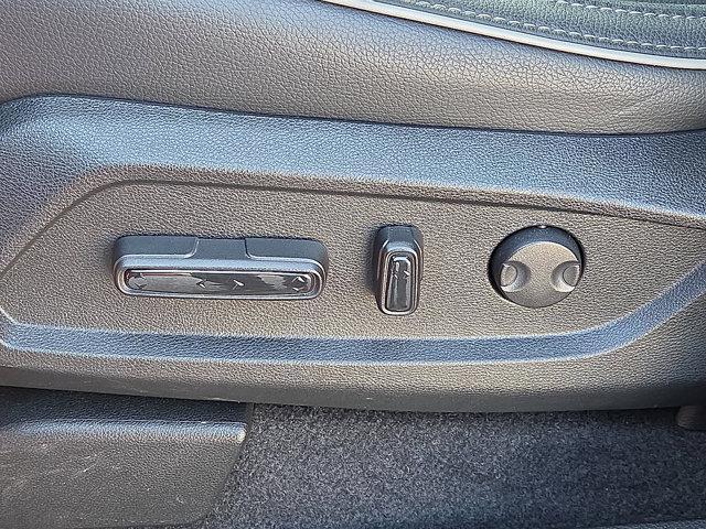 used 2025 Honda Pilot car, priced at $52,770