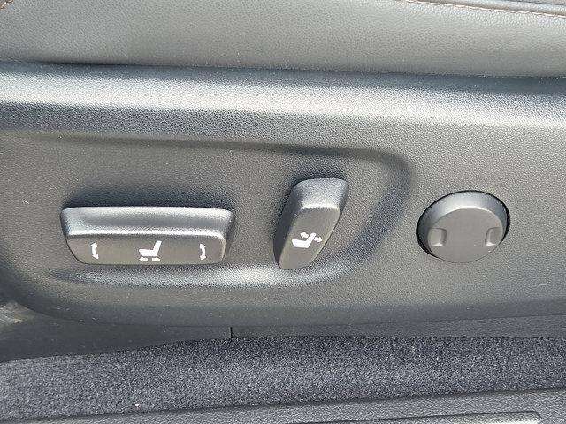 used 2023 Lexus GX 460 car, priced at $64,728