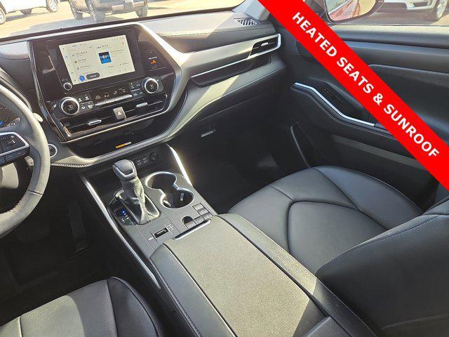 used 2024 Toyota Highlander Hybrid car, priced at $43,029