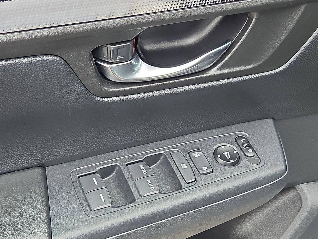 used 2025 Honda CR-V Hybrid car, priced at $35,124