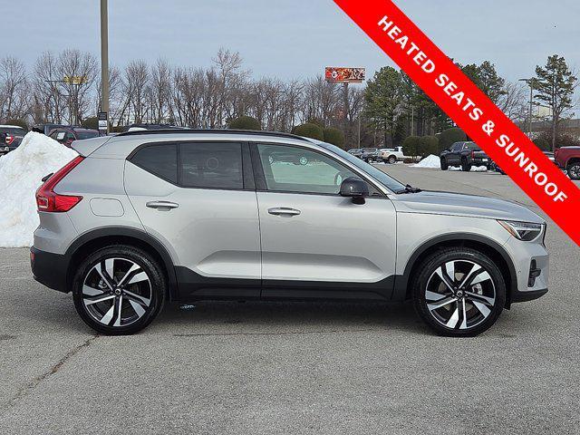 used 2025 Volvo XC40 car, priced at $33,587