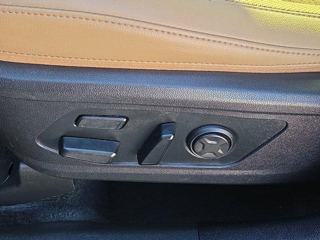 used 2024 Kia Sorento car, priced at $37,899