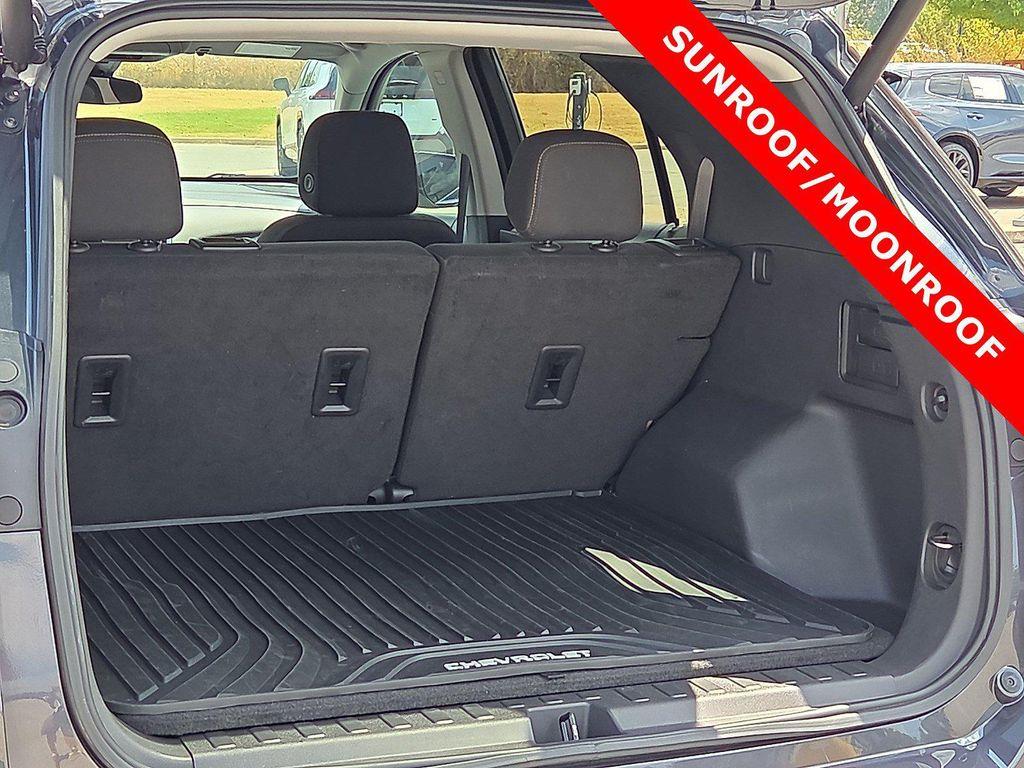 used 2023 Chevrolet Equinox car, priced at $22,770