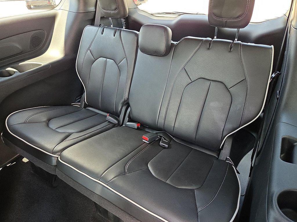 used 2026 Chrysler Pacifica car, priced at $42,029