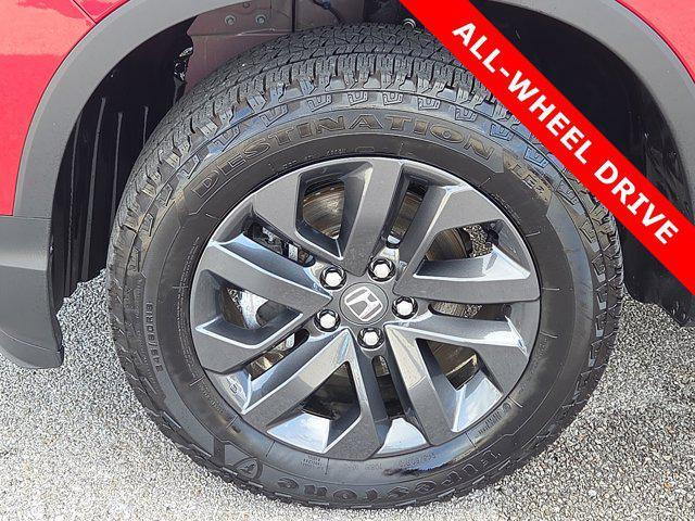 used 2025 Honda Ridgeline car, priced at $36,121