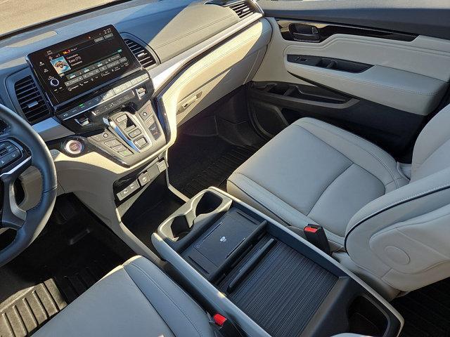 used 2025 Honda Odyssey car, priced at $46,127