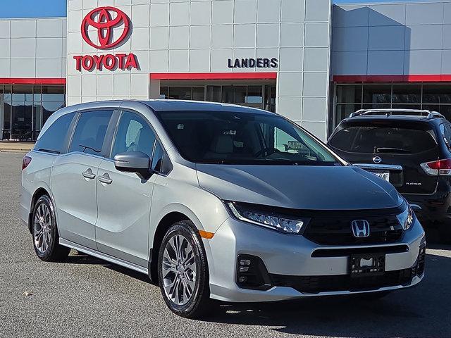 used 2025 Honda Odyssey car, priced at $46,127