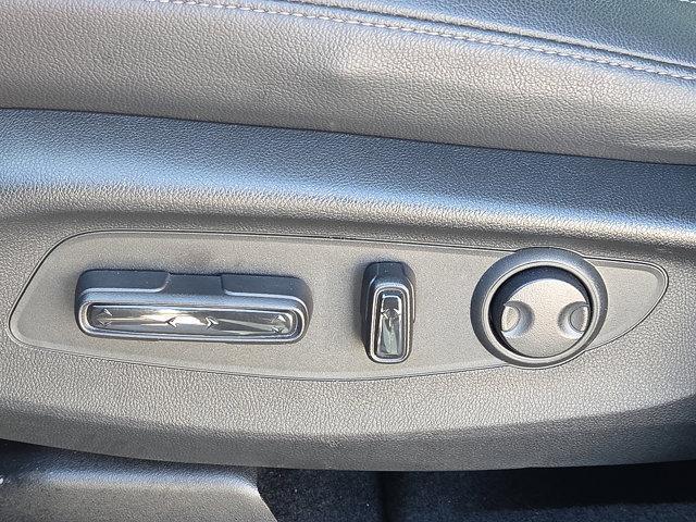 used 2025 Honda CR-V car, priced at $37,084