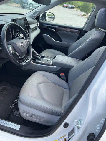 used 2021 Toyota Highlander Hybrid car, priced at $30,296
