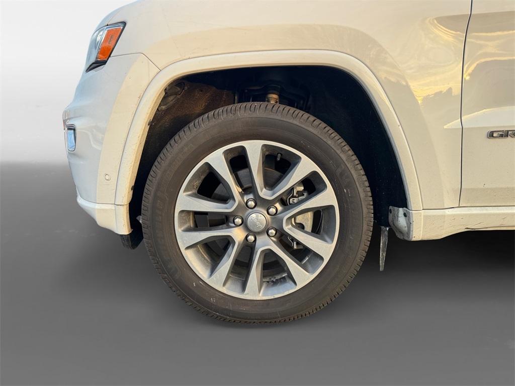 used 2017 Jeep Grand Cherokee car, priced at $15,431