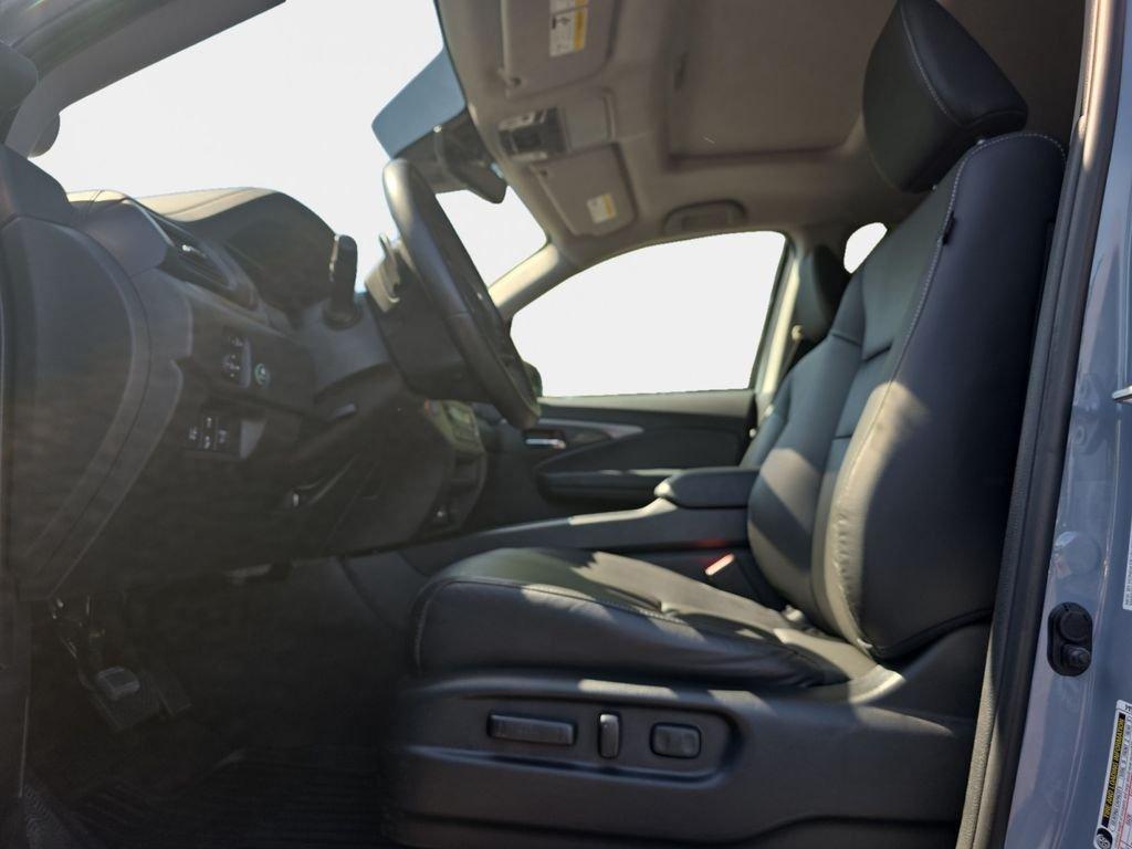 used 2024 Honda Ridgeline car, priced at $34,411