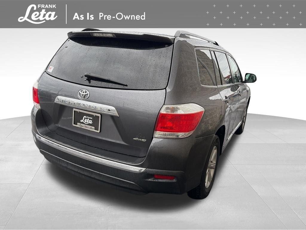 used 2011 Toyota Highlander car, priced at $12,997