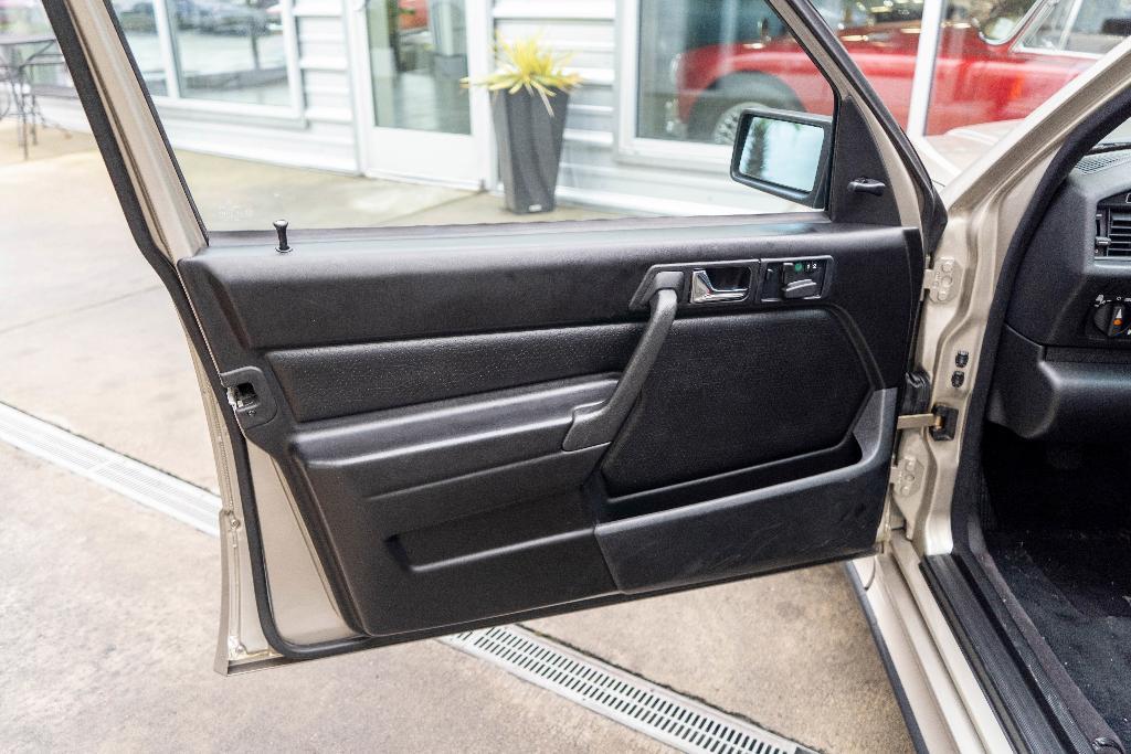 used 1986 Mercedes-Benz 190 car, priced at $59,950