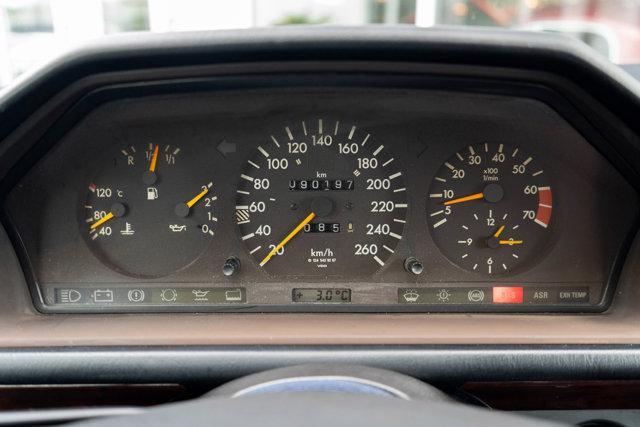 used 1994 Mercedes-Benz E-Class car, priced at $79,950