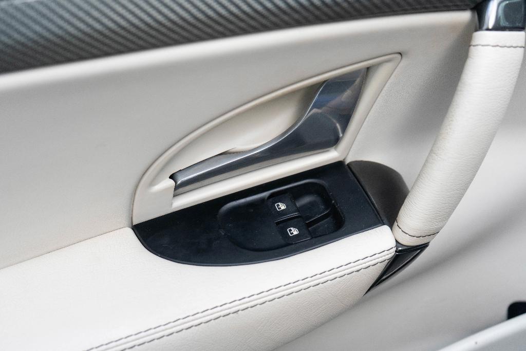 used 2016 Maserati GranTurismo car, priced at $39,950