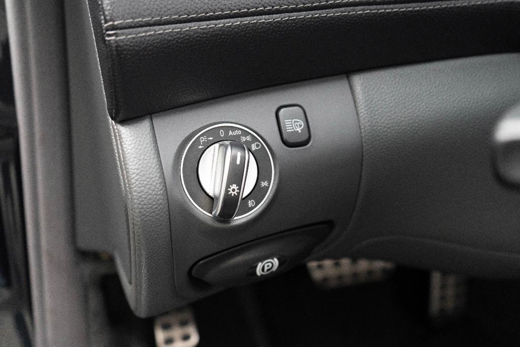 used 2004 Mercedes-Benz SL-Class car, priced at $24,950