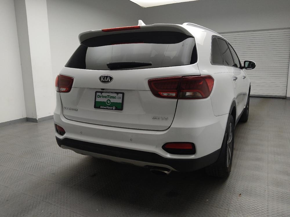 used 2019 Kia Sorento car, priced at $17,195
