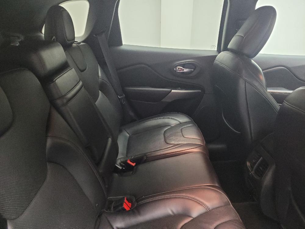 used 2019 Jeep Cherokee car, priced at $17,895