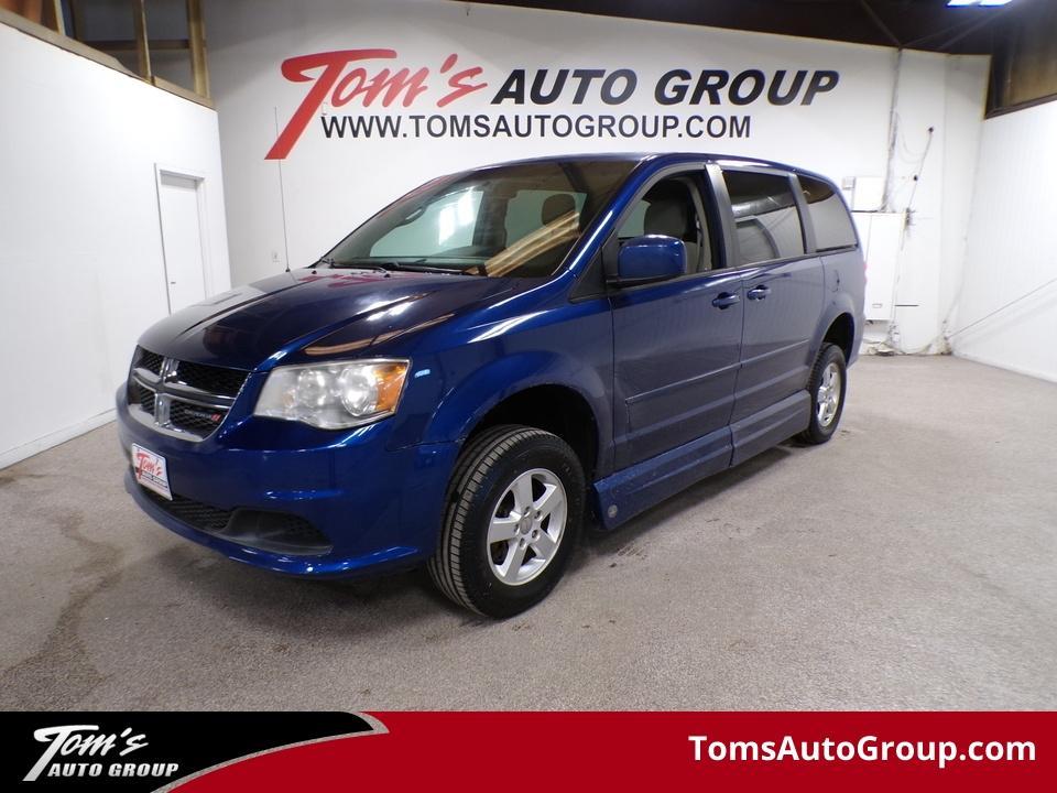 used 2011 Dodge Grand Caravan car, priced at $15,995