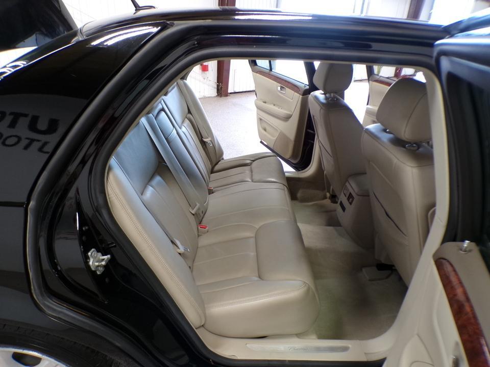 used 2006 Cadillac DTS car, priced at $7,495