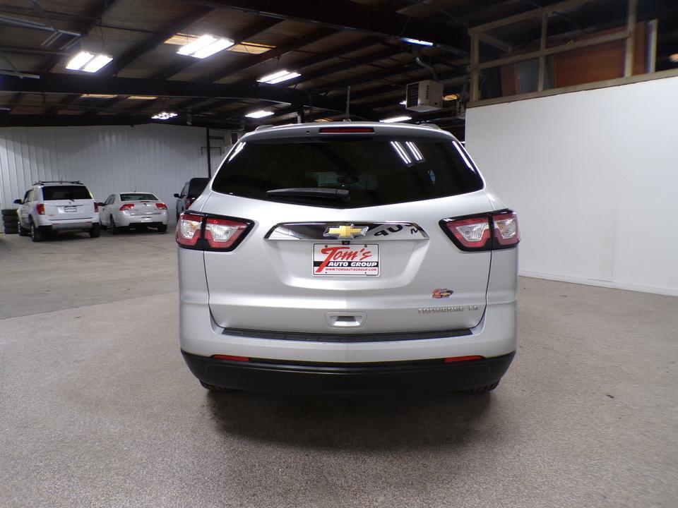 used 2015 Chevrolet Traverse car, priced at $13,995