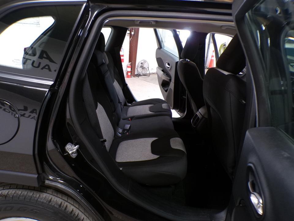 used 2014 Jeep Cherokee car, priced at $6,495