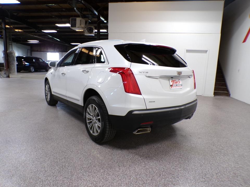 used 2017 Cadillac XT5 car, priced at $12,995