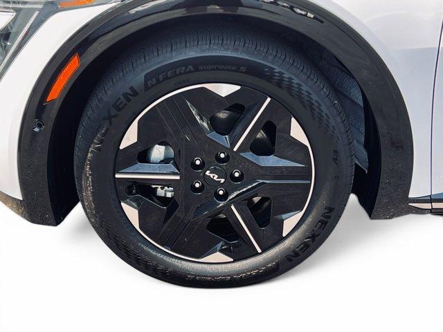 used 2025 Kia EV6 car, priced at $33,659