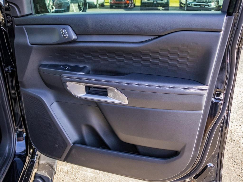 new 2025 Ford Ranger car, priced at $39,413