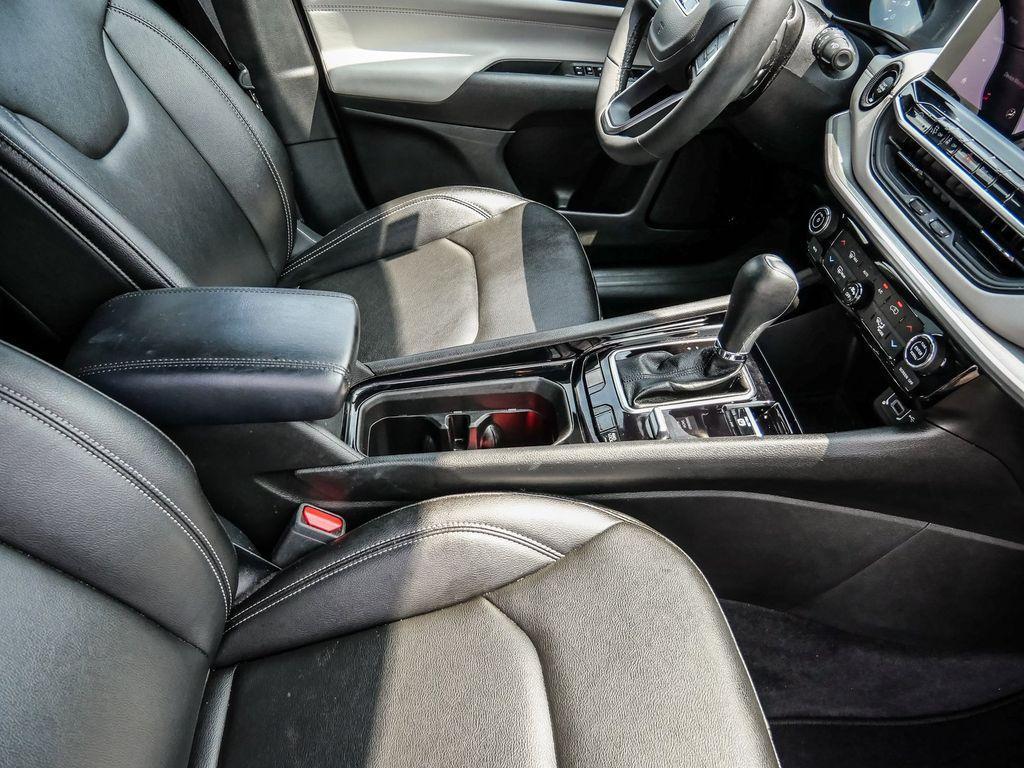 used 2025 Jeep Compass car, priced at $26,576