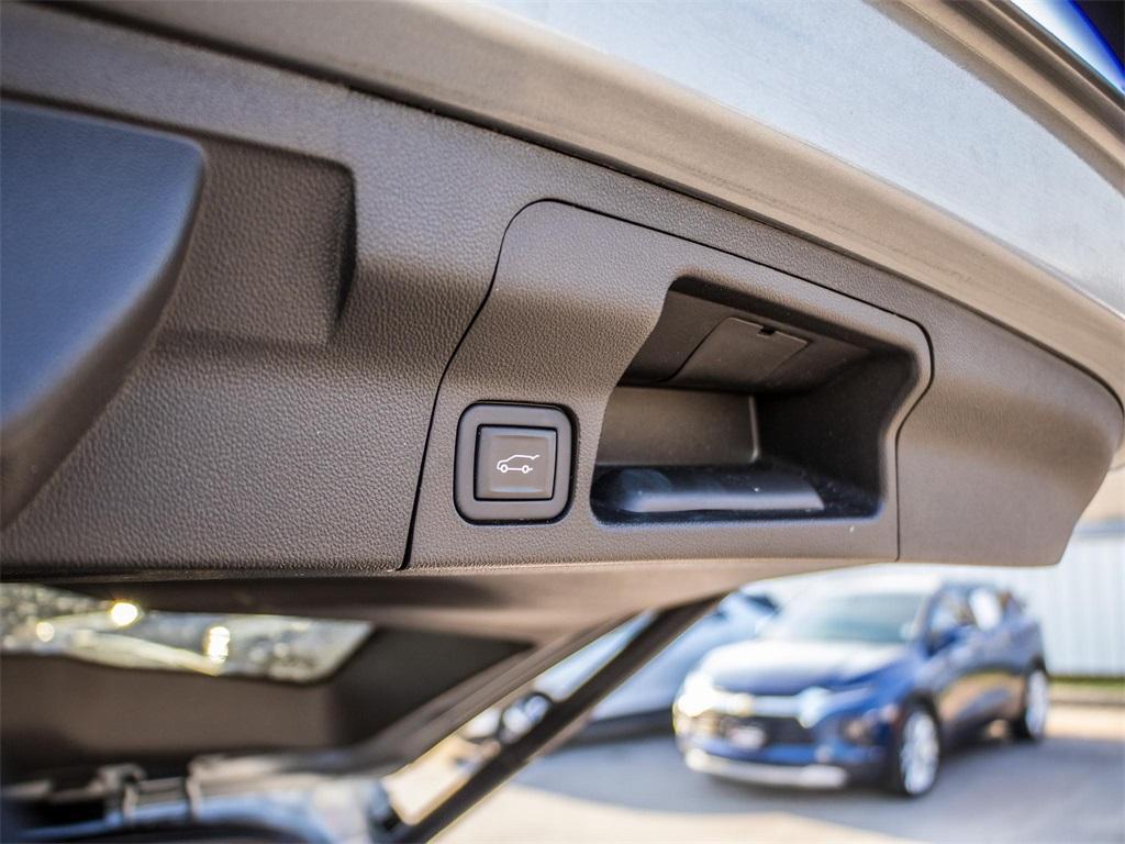 used 2023 GMC Acadia car, priced at $26,500