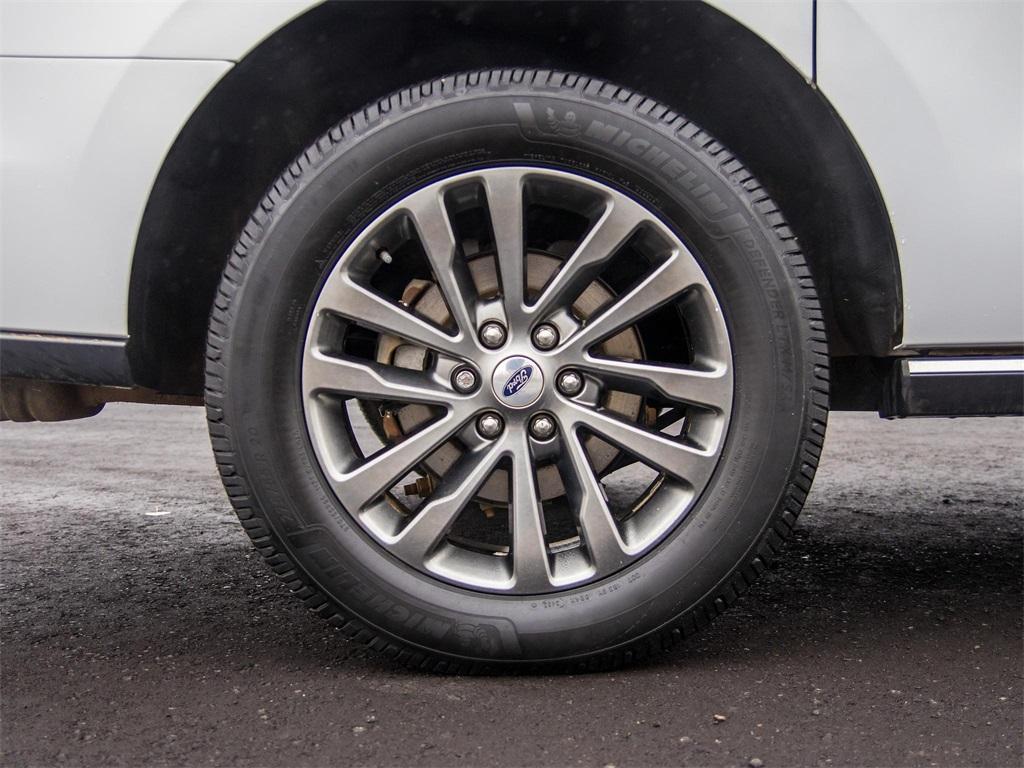 used 2020 Ford Expedition Max car, priced at $25,850