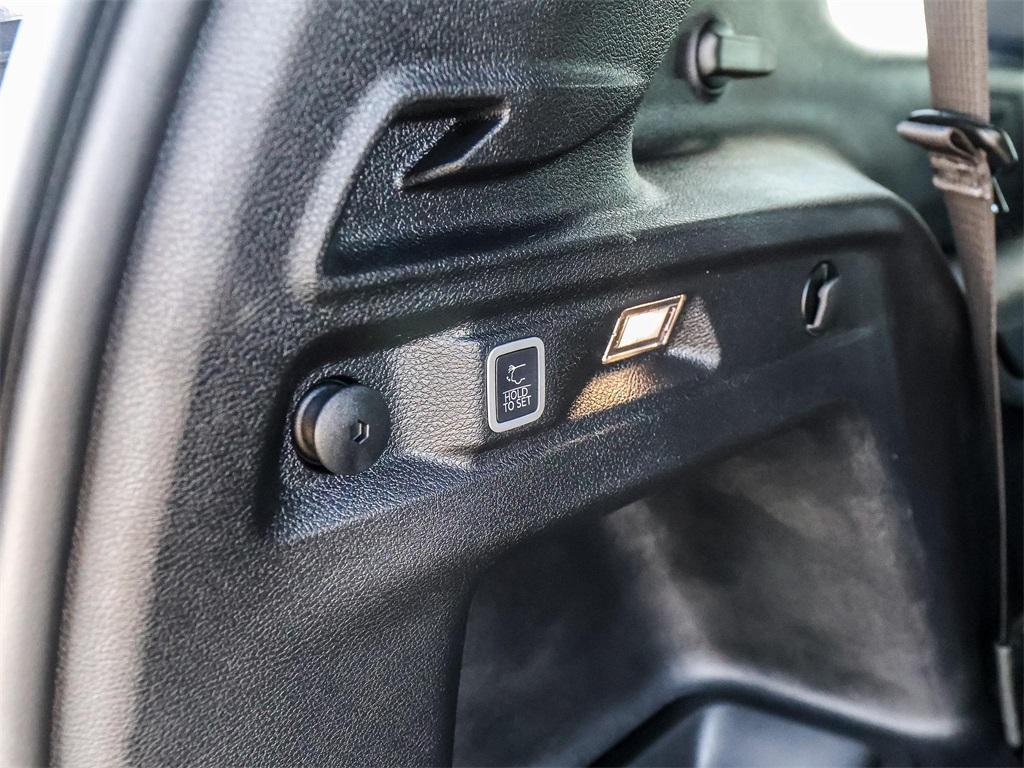 used 2021 Jeep Grand Cherokee L car, priced at $25,150