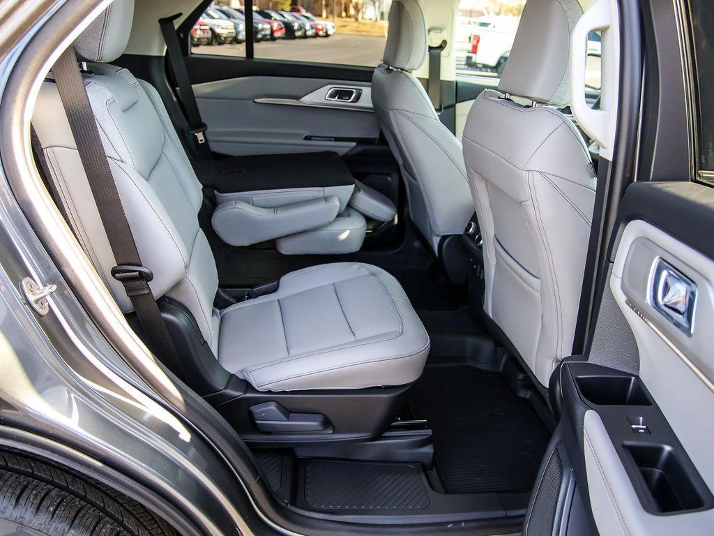 new 2026 Ford Explorer car, priced at $39,406