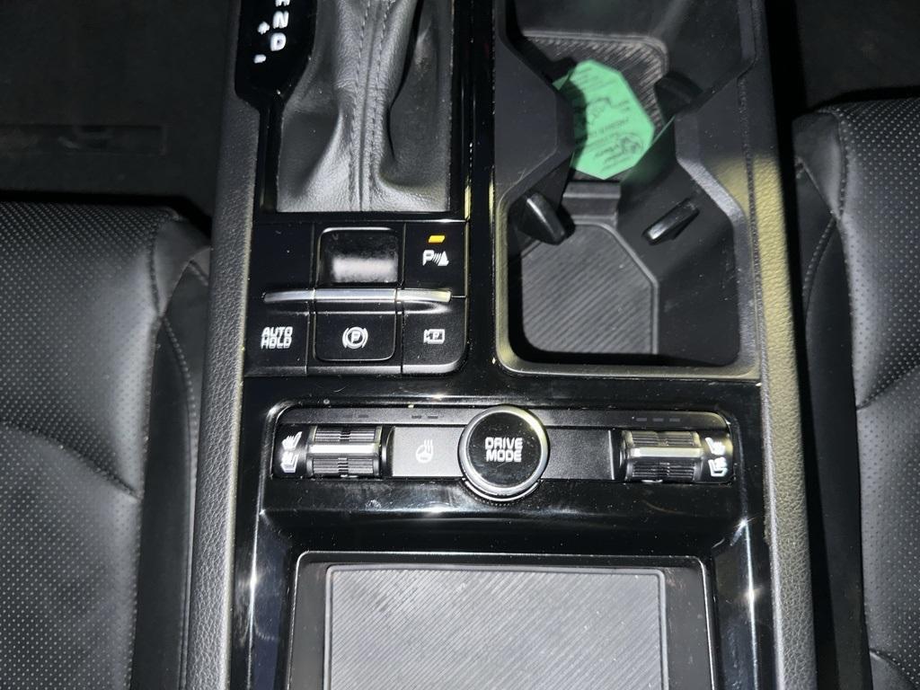 used 2025 Kia K5 car, priced at $29,950