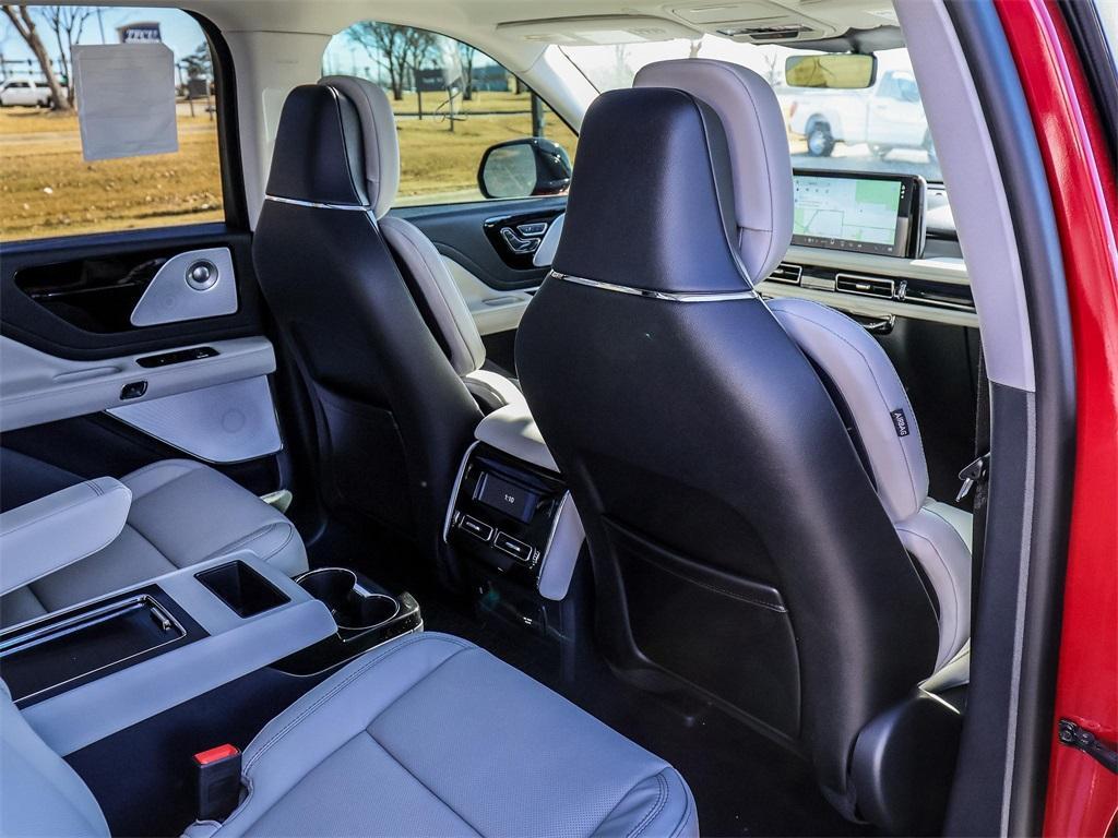 new 2026 Lincoln Aviator car, priced at $77,650