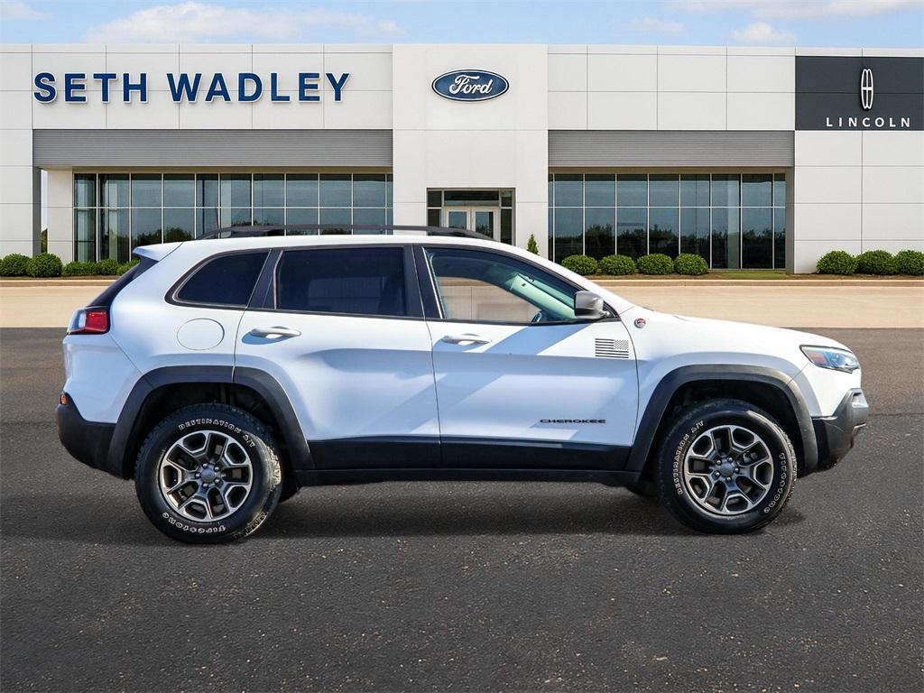 used 2020 Jeep Cherokee car, priced at $16,950