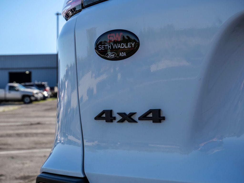 used 2019 Jeep Cherokee car, priced at $15,398