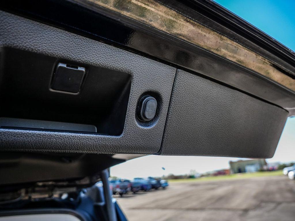 used 2017 GMC Yukon XL car, priced at $20,422