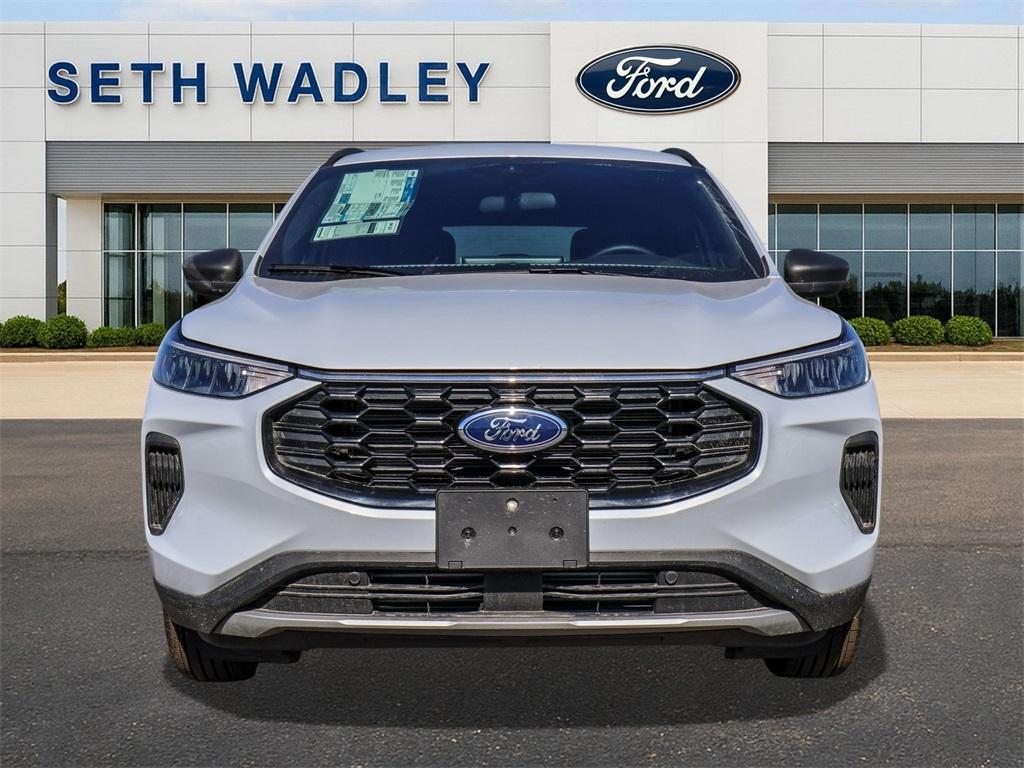 new 2026 Ford Escape car, priced at $30,185